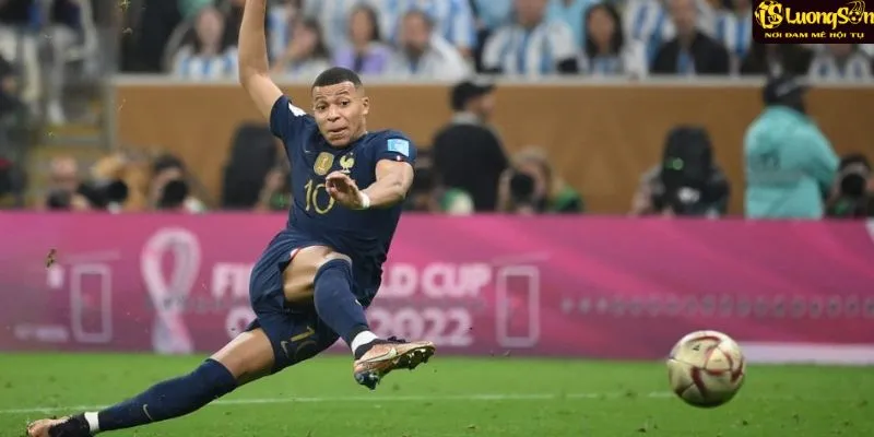 Bàn thắng quyết định của Kylian Mbappé trong trận đấu