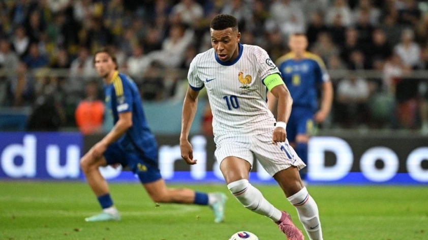 Pháp đang được đánh giá cao hơn rất nhiều với dàn hảo thủ xuất sắc